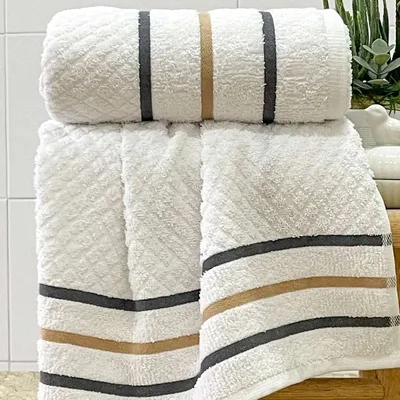 Toalha Banho Gigante Algodão Luxo Macia Alta Absorção Felpuda Premium Fio Penteado Hotel Spa Cor Branco