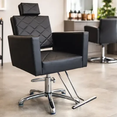 Cadeira Para Salão De Beleza E Barbearia Promoção Cor Preta Preto Fixo Pentapé