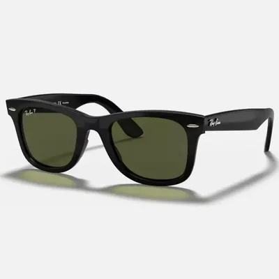 Óculos de sol polarizados Ray-Ban Wayfarer Ease tamanho Standard armação preto brilhante y lente green
