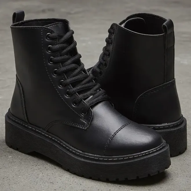 Bota Feminina Coturno Tratorado Plataforma Moda Conforto