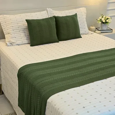 Kit Peseira Cama Casal Queen Trico Manta +2 Capas Almofadas