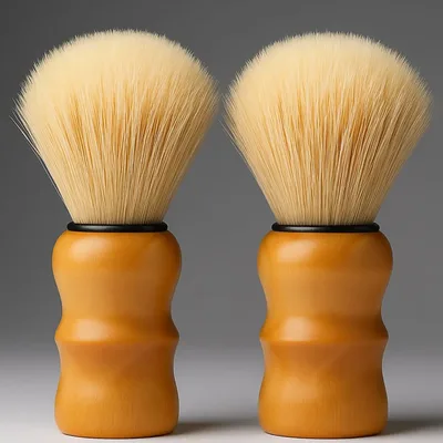 Kit 2 Pincel Para Barbear Barba Cabo Madeira Cerdas Macias