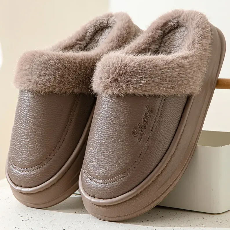 Pantufas De Couro E Algodão Macio
