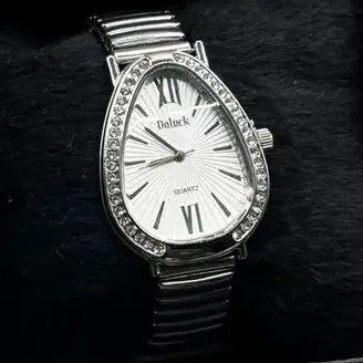 Relógio Feminino Luxo Gota Com Strass + Cx Presente Elegante Correia Prateado