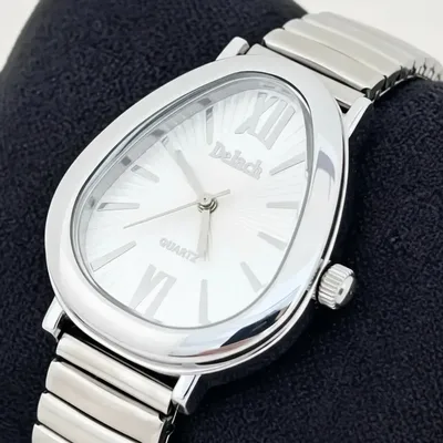 Relógio Feminino DOLUCK Analógico Prata, com Pulseira Ajustável e Design Retangular